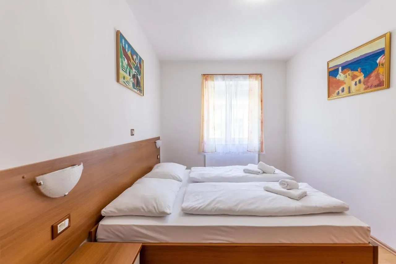 Apartments Liburnija Opatija 0*,  Croatia